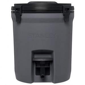 Stanley Adventure Fast Flow 2 Gallon Water Jug Charcoal | QR2506841