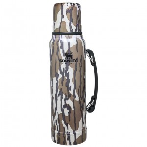 Stanley Heritage Classic Bottle | Bottomland | 1.1QT Bottomland | BD8745302