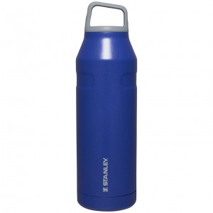 Stanley IceFlow™ Bottle with Cap and Carry+ Lid | 50 OZ Lapis Glimmer | TV5714892