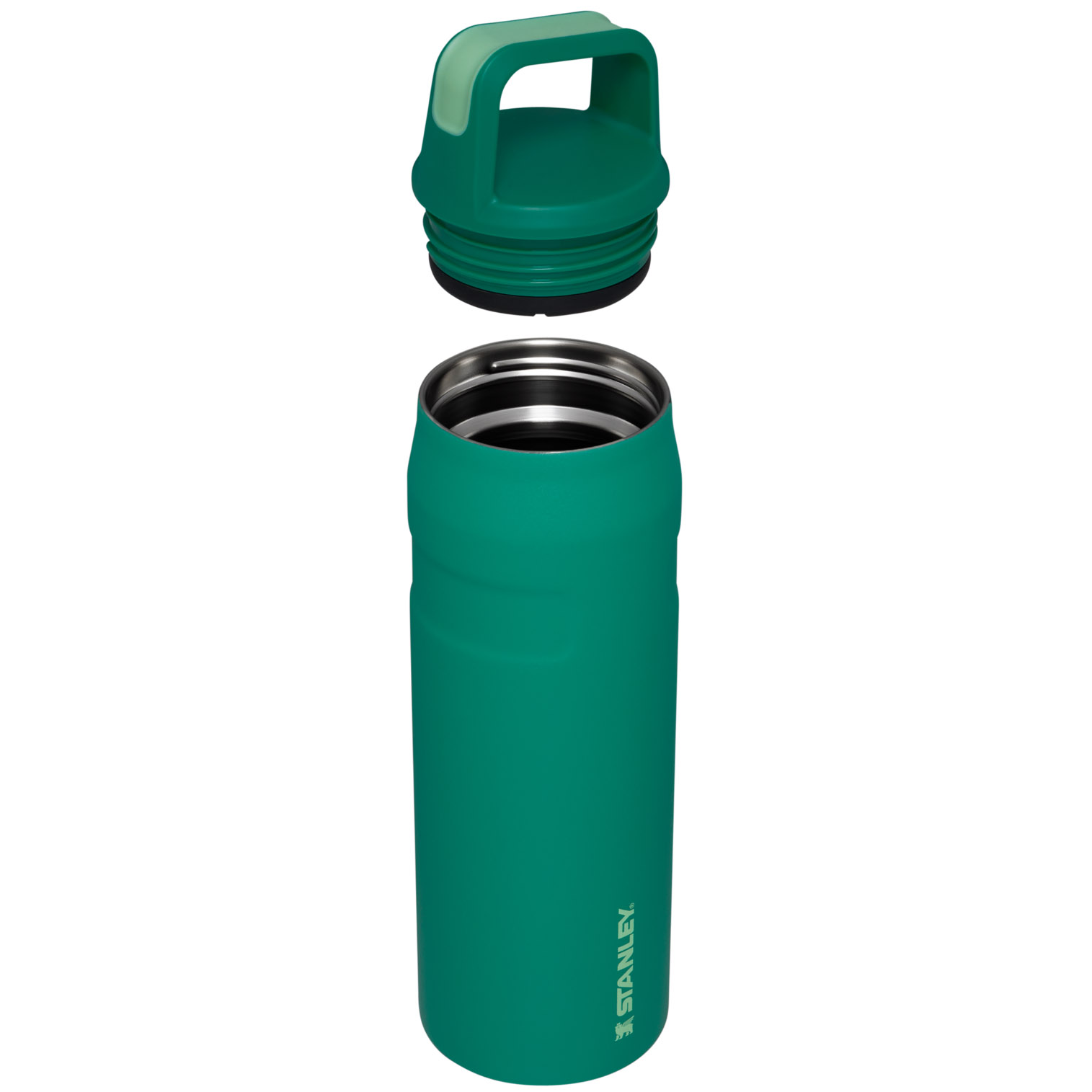 Stanley IceFlow™ Bottle with Cap and Carry+ Lid | 24 OZ Alpine | XY4593806