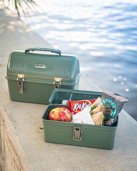 Stanley The Classic Lunch Box | 5.5 QT Hammertone Green | FY4356182